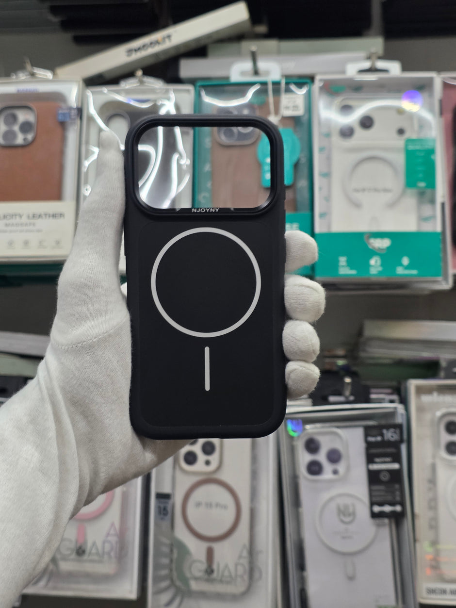 NY Mate Silicone Case With Magsafe - iPhone 18 Pro Back Cover