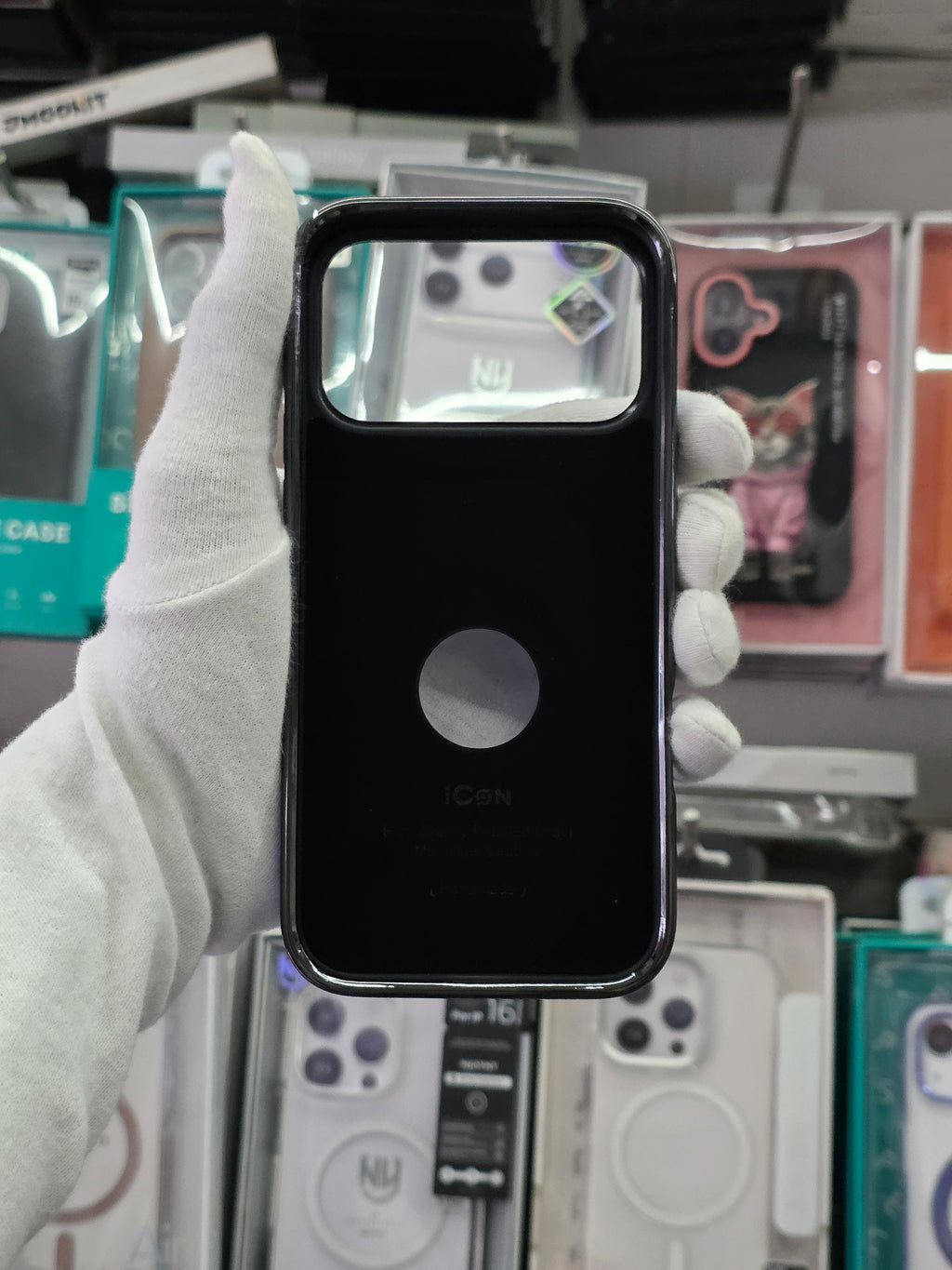 ICON Classic Leather - iPhone 18 Pro Max Back Case