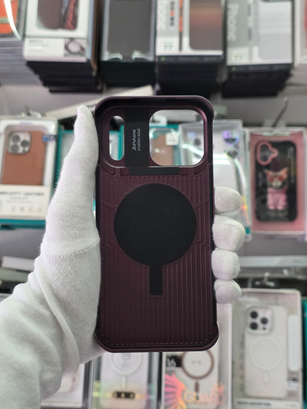 NY Leather Perfume - iPhone 18 Pro Max Back Cover