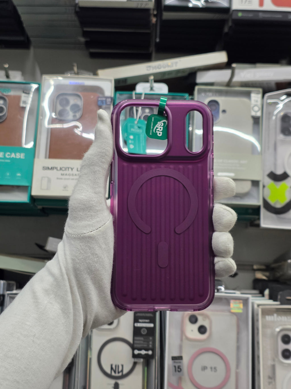 SRP Ribbed Magnetic Case Cover - iPhone 18 Pro  Back Cover