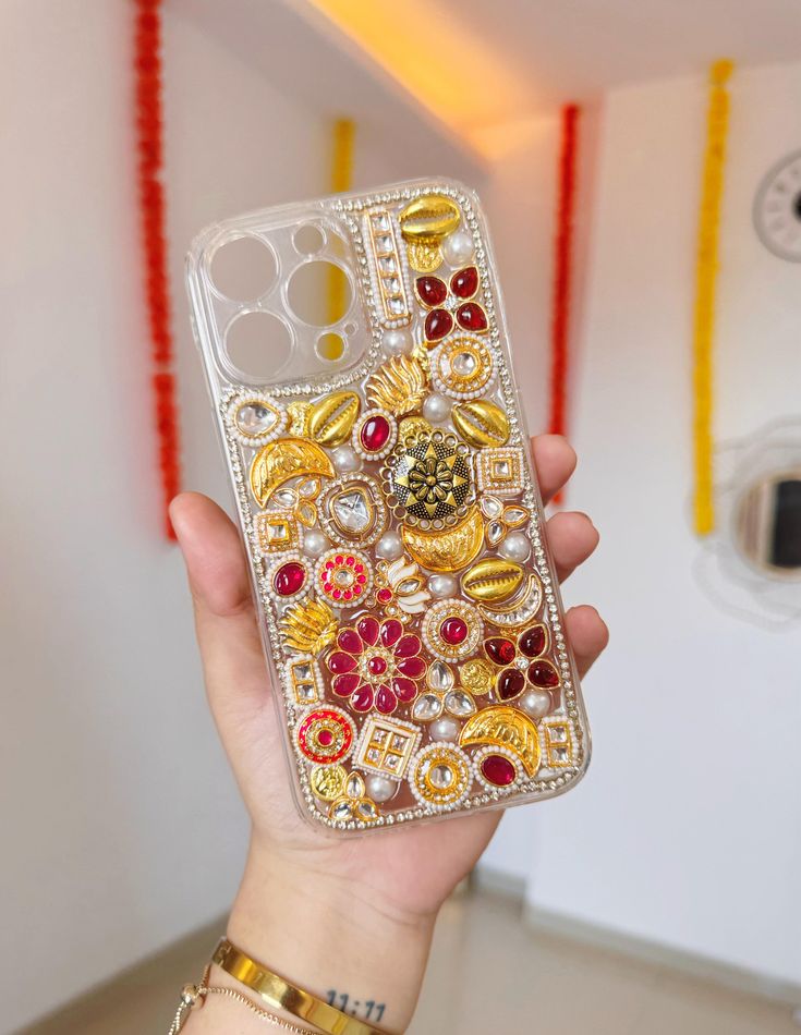 Kundan Pearl Designer Mobile Case