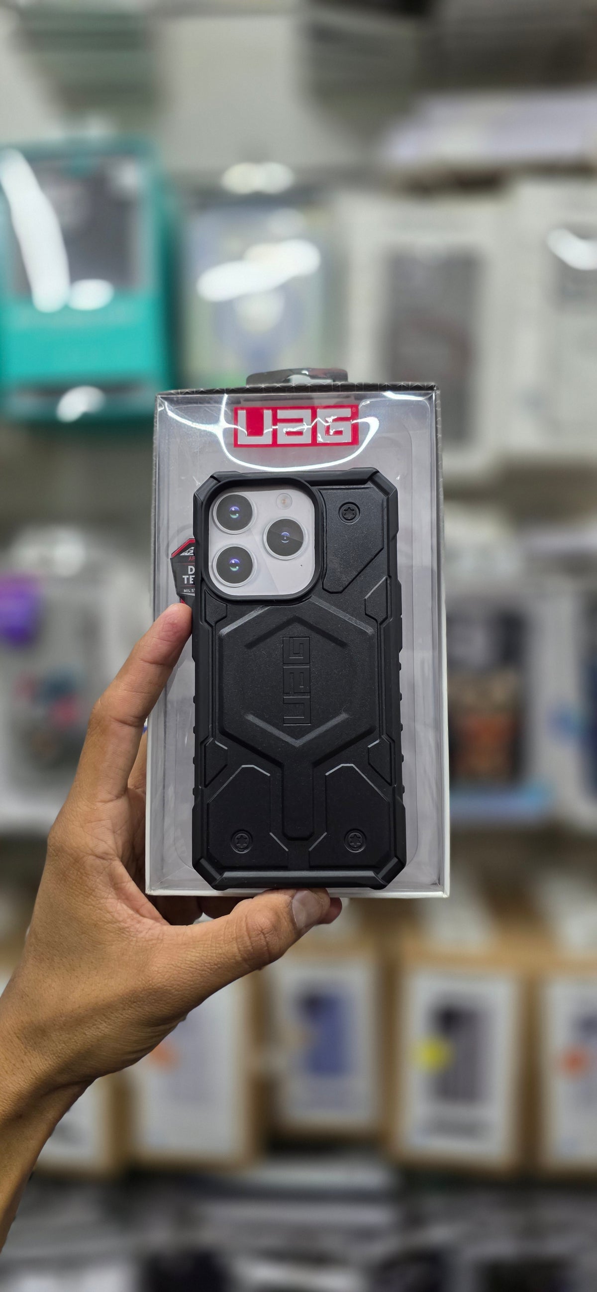 UAG Pathfinder - iPhone 13 Pro Max Back Cover
