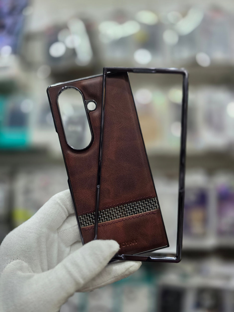 NY Classic Leather Chrome Plated Samsung Fold 7 Cover