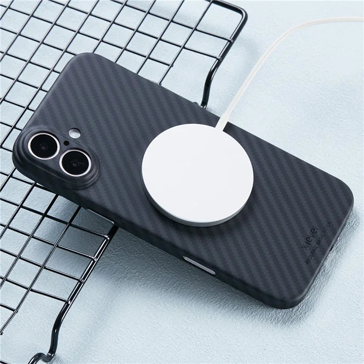 X-LEVEL Magnetic Carbon Fiber Texture Case - iPhone 16 Plus Back Cover