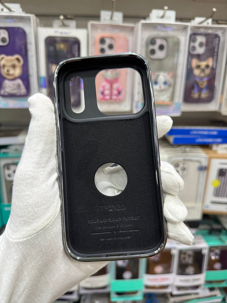 TRUNZO Classic Leather - iPhone 17 Pro Back Cover