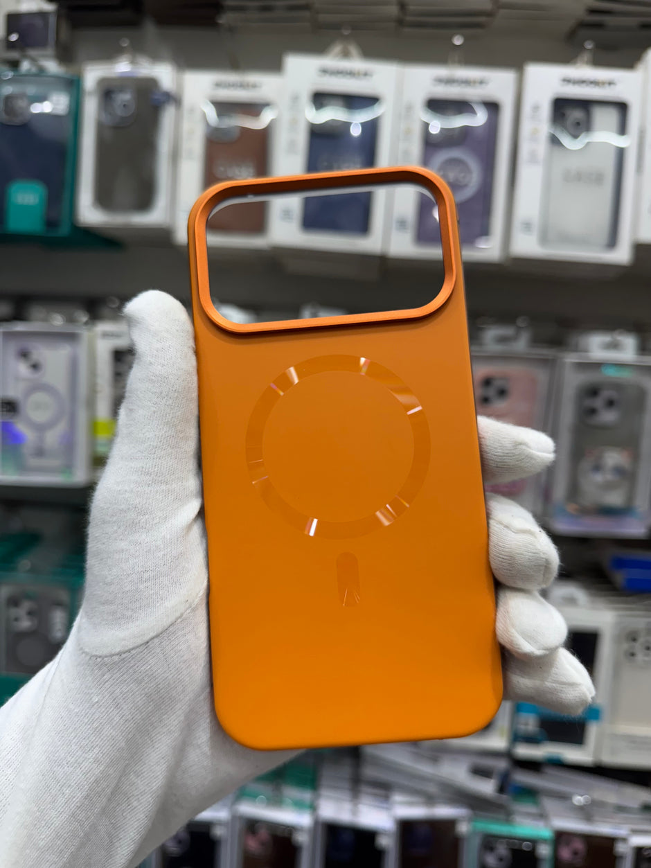 NY Metallic MagSafe Case - iPhone 17 Pro Back Cover