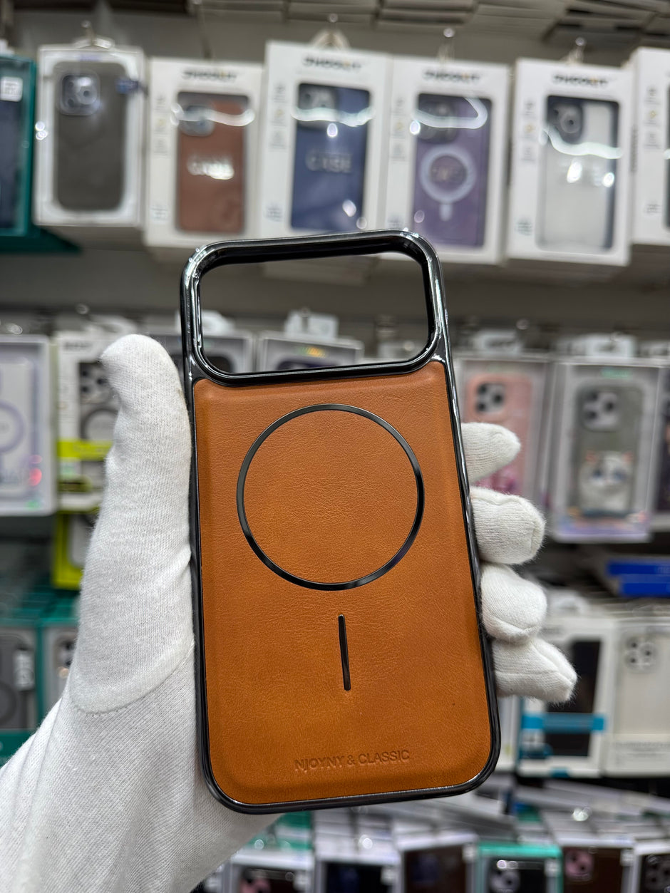 NY Classic Leather Magsafe Case - iPhone 17 Pro Back Cover