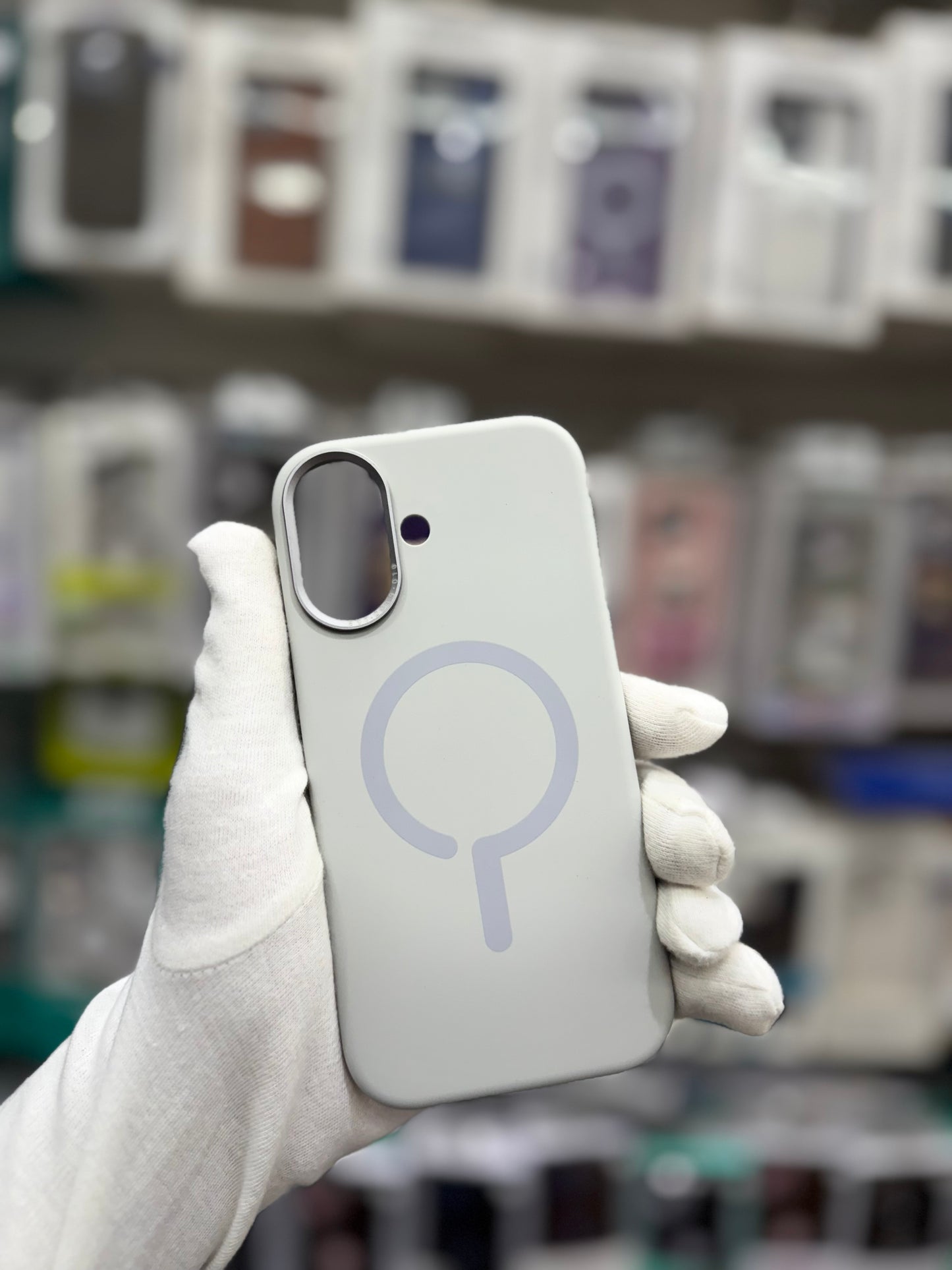 SRP Premium Magsafe Silicone Case - iPhone 17