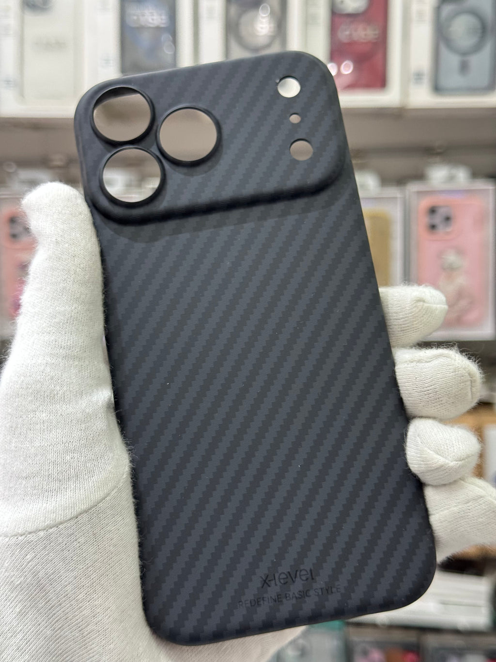 X-LEVEL Magnetic Carbon Fiber Texture Case - iPhone 18 Pro Back Cover