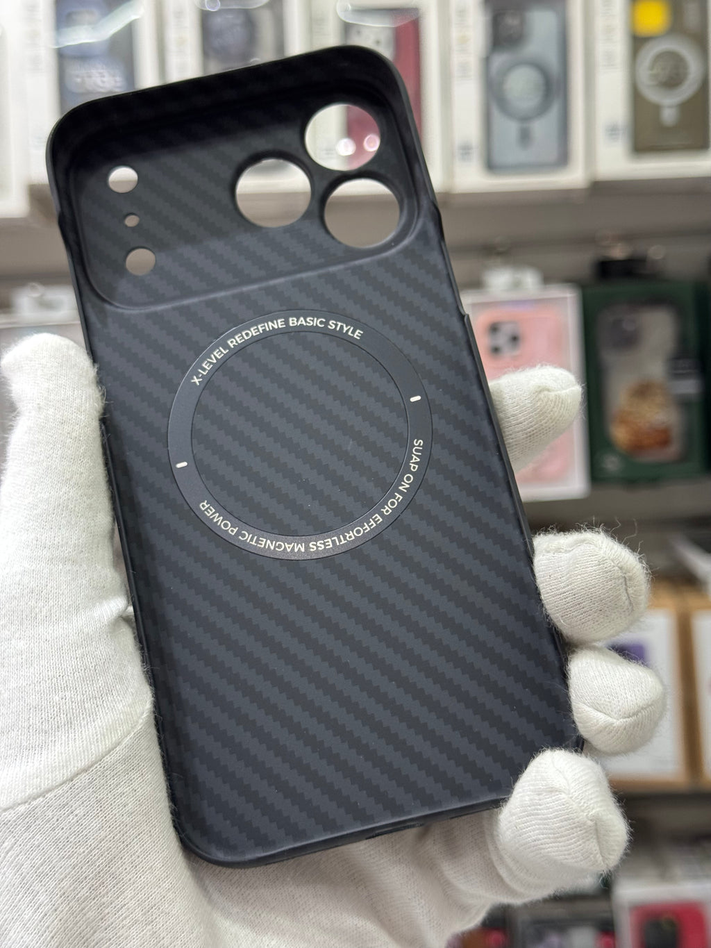X-LEVEL Magnetic Carbon Fiber Texture Case - iPhone 18 Pro Back Cover