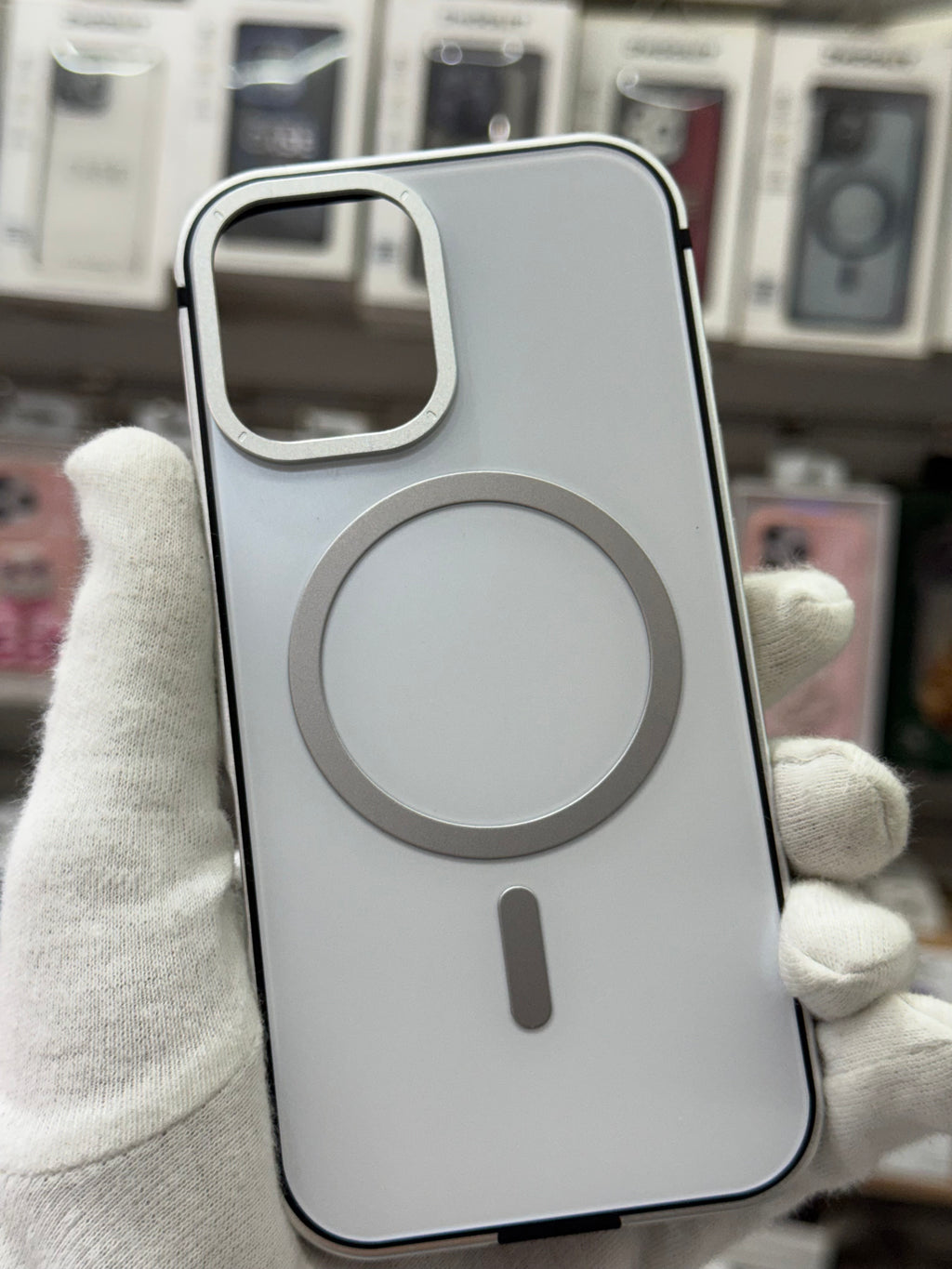 SRP Metallic MagSafe Case - iPhone 17 Back Cover