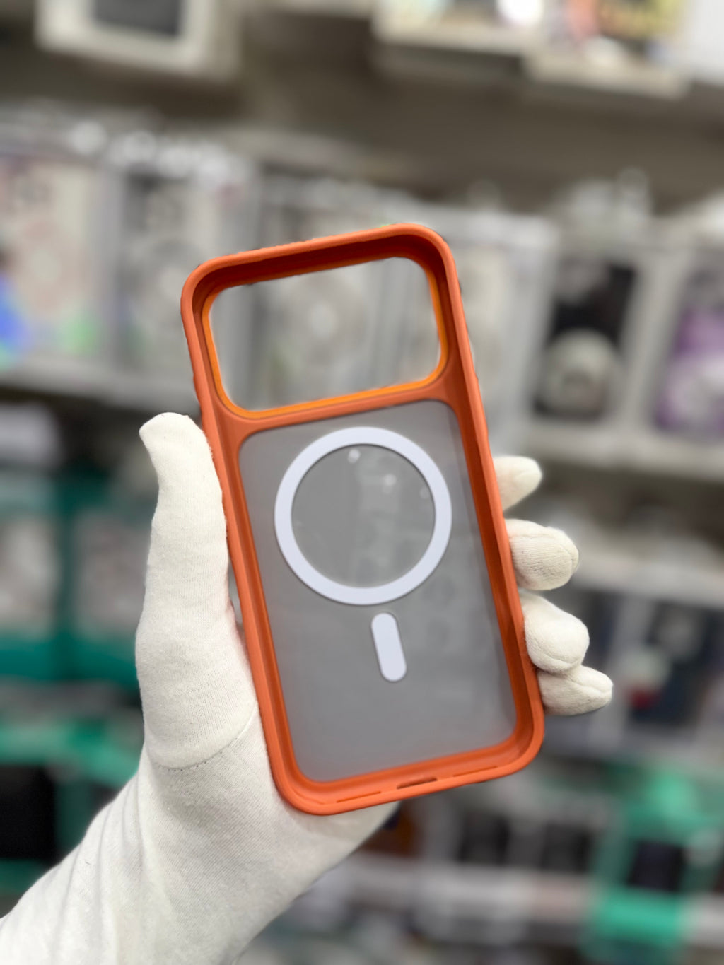 NY Mate Silicone Case With Magsafe - iPhone 17 Pro Max Back Cover
