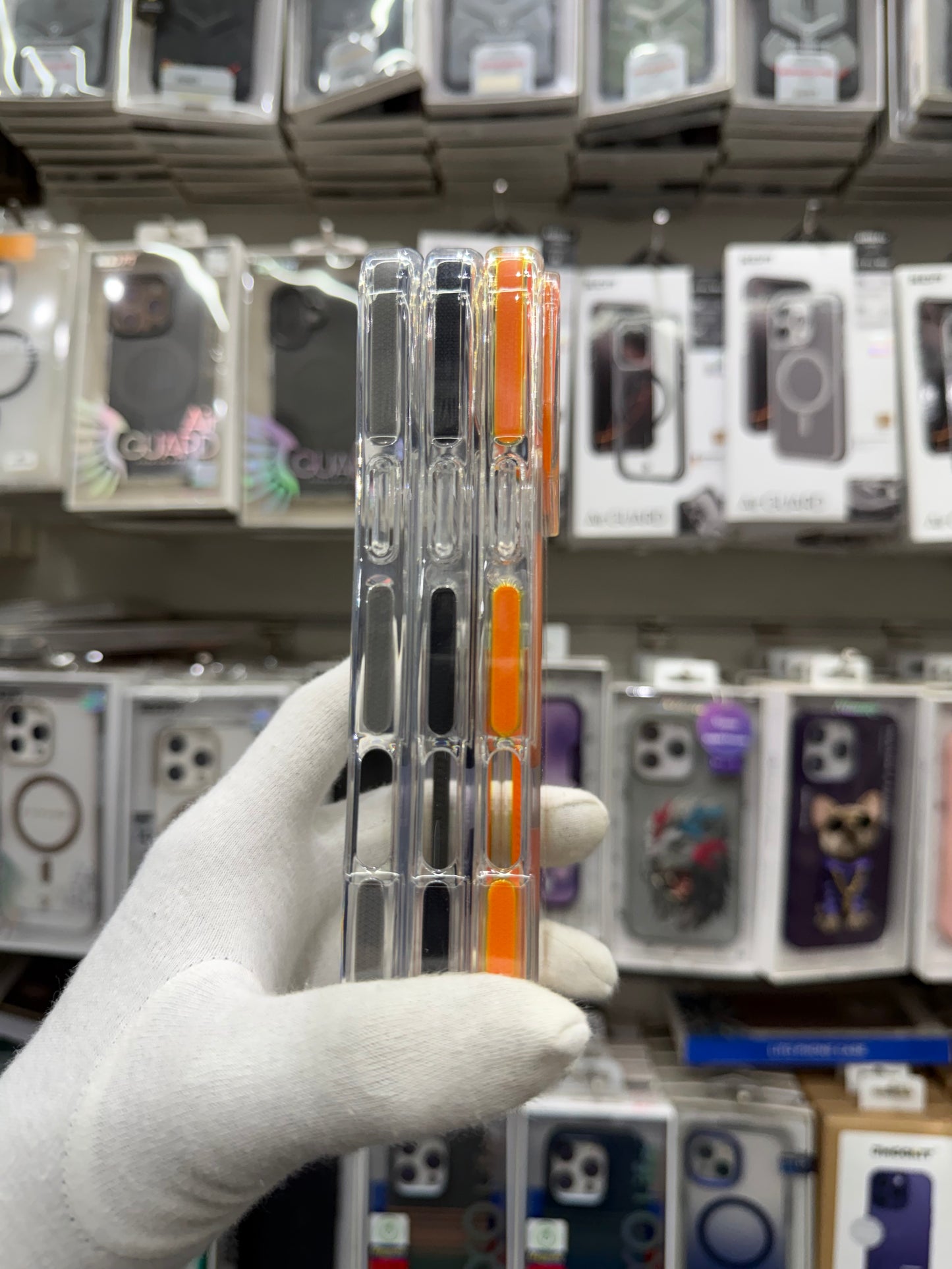 KDM Transparent ShockProof with Magsafe - iPhone 17 Pro Max