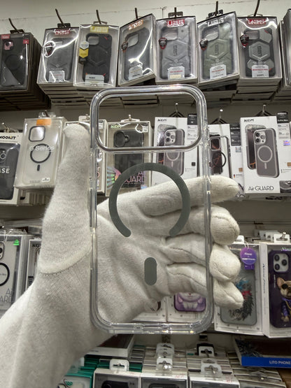 KDM Transparent ShockProof with Magsafe - iPhone 17 Pro Max