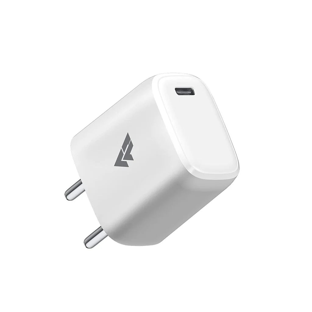 Vaku Luxos Neutron PD 30W Power Adapter USB C