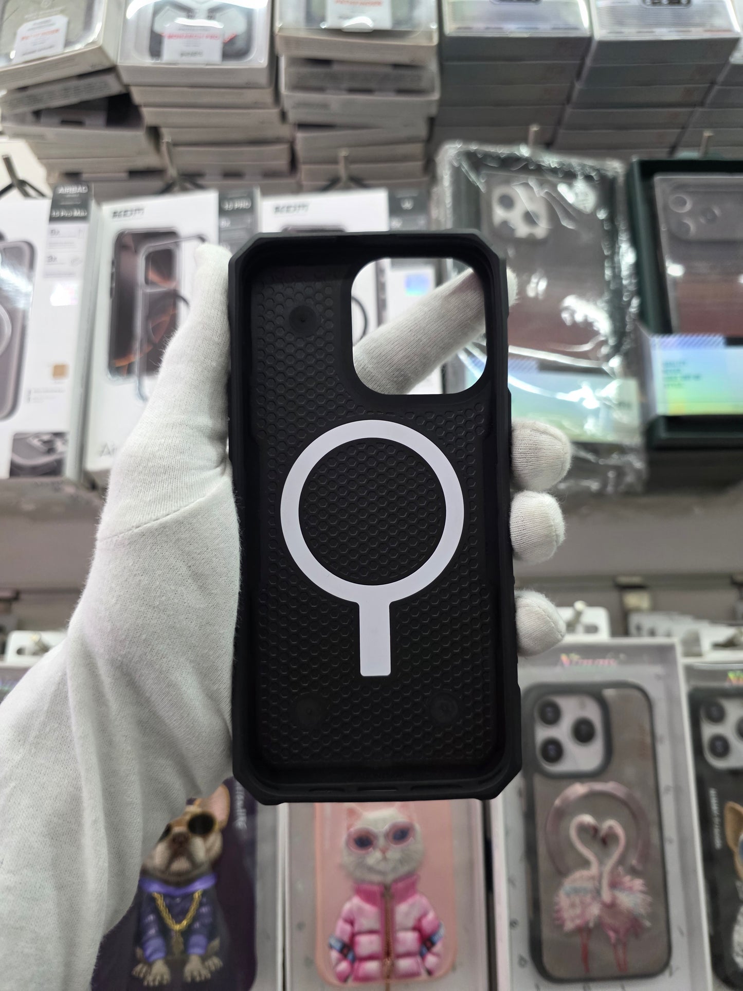 UAG Pathfinder - iPhone 15 Pro Back Cover