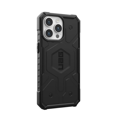 UAG Pathfinder - iPhone 15 Pro Max