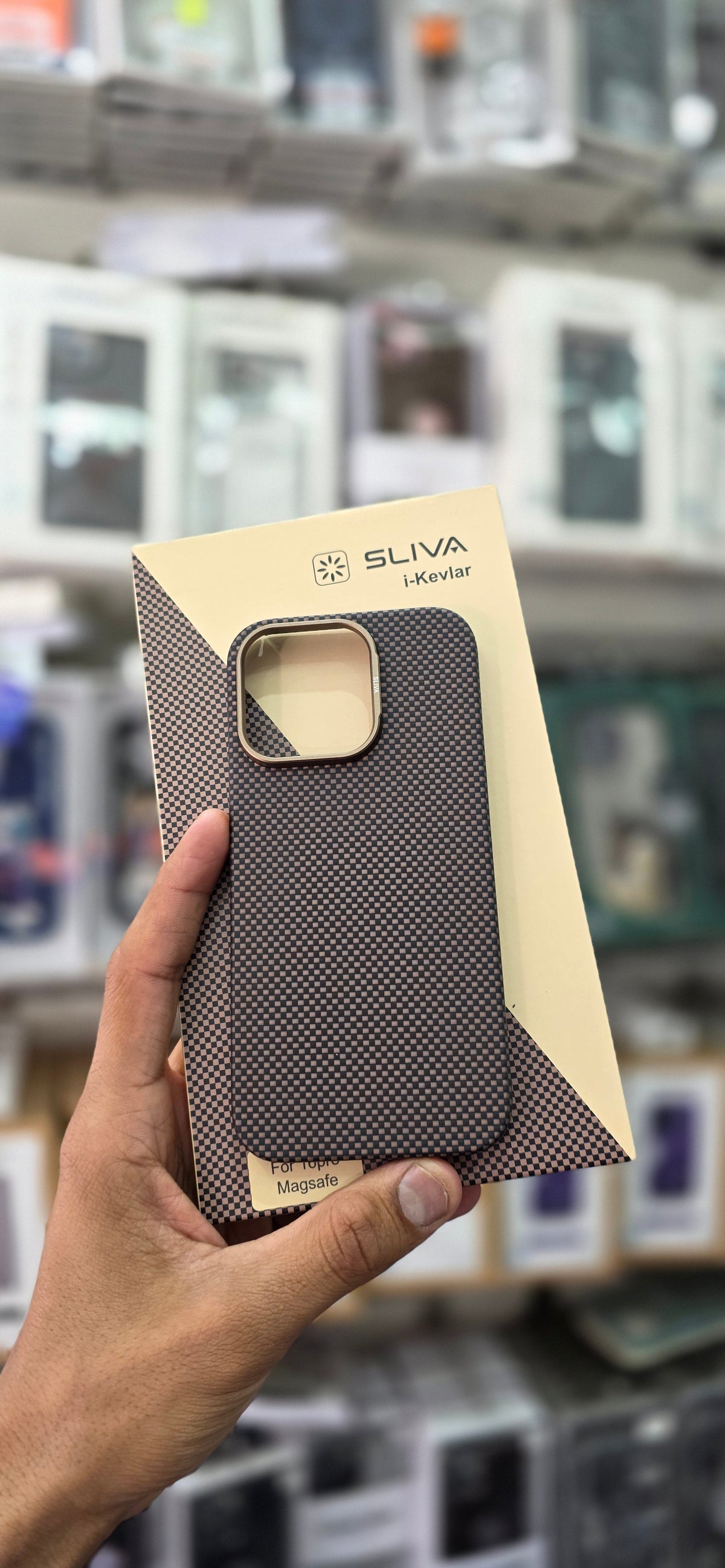 Sliva Real Carbon Fiber Case Super Slim Original with Magsafe - iPhone 16 Pro Max Cover Back Cover