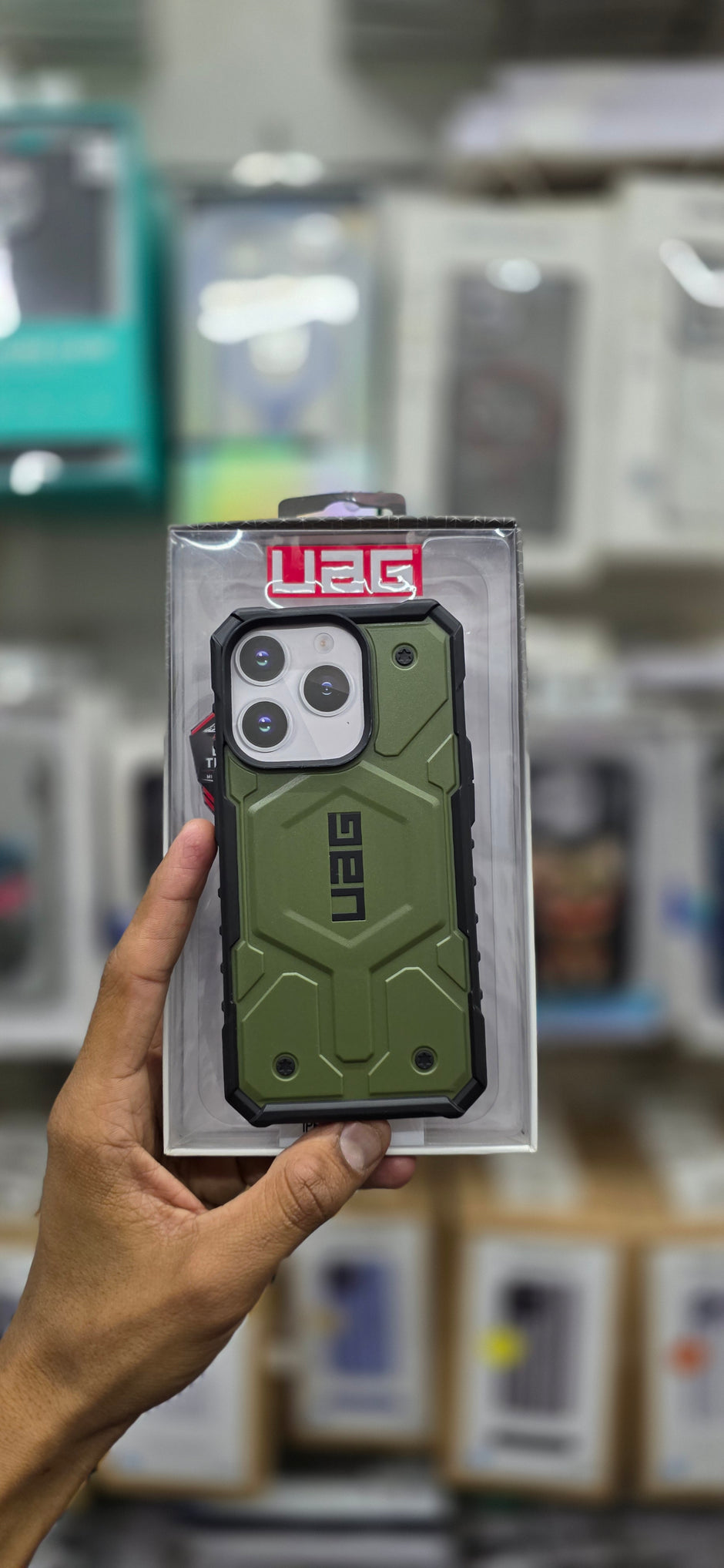 UAG Pathfinder - iPhone 13 Pro Max Back Cover