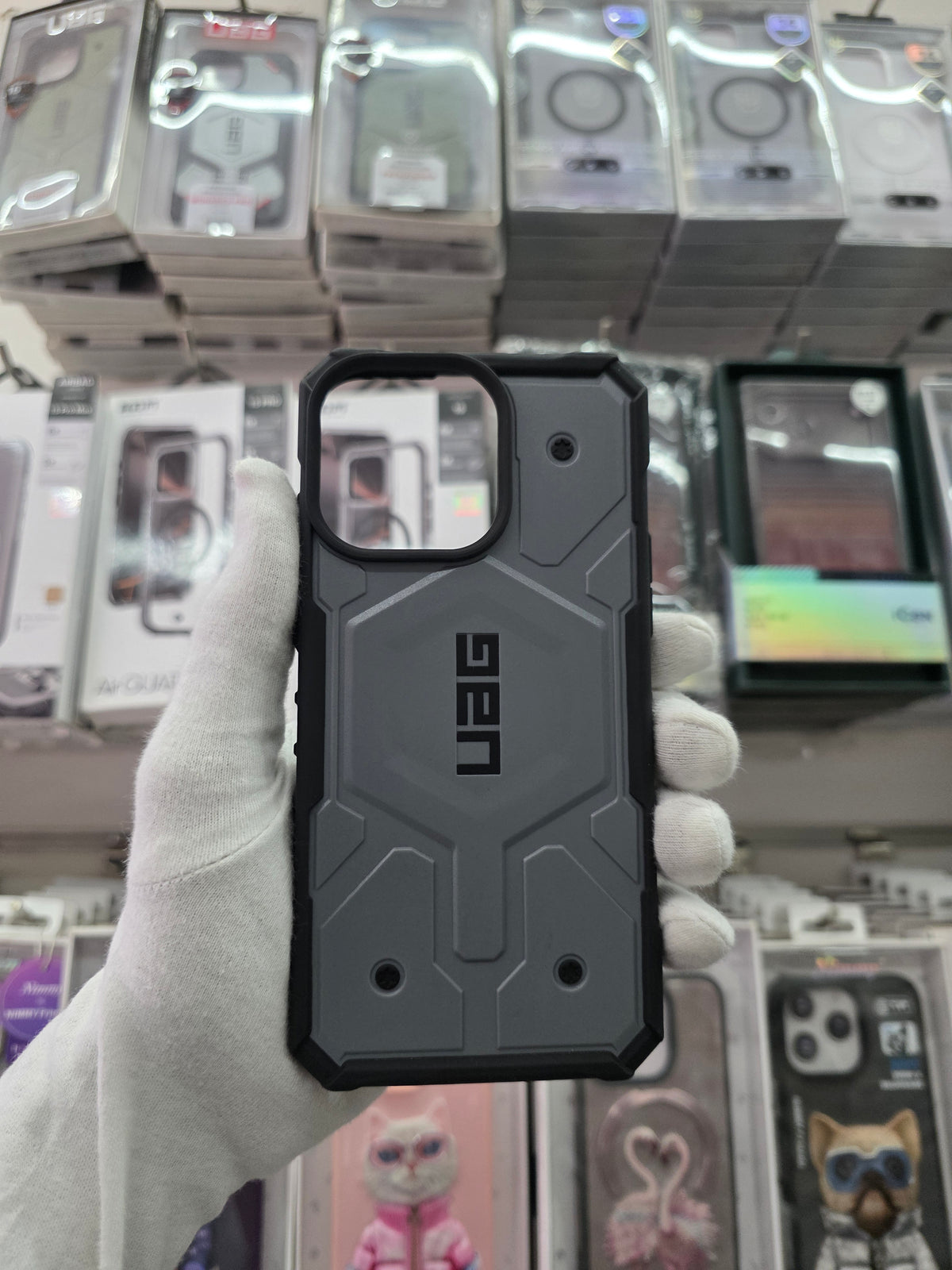 UAG Pathfinder - iPhone 15 Pro Back Cover