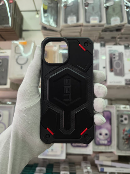 UAG Monarch Pro - iPhone 15 Back Cover