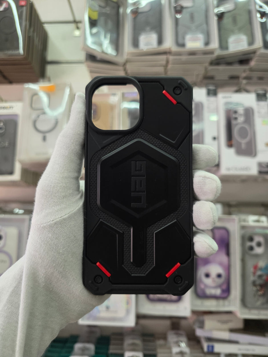 UAG Monarch Pro - iPhone 15 Back Cover