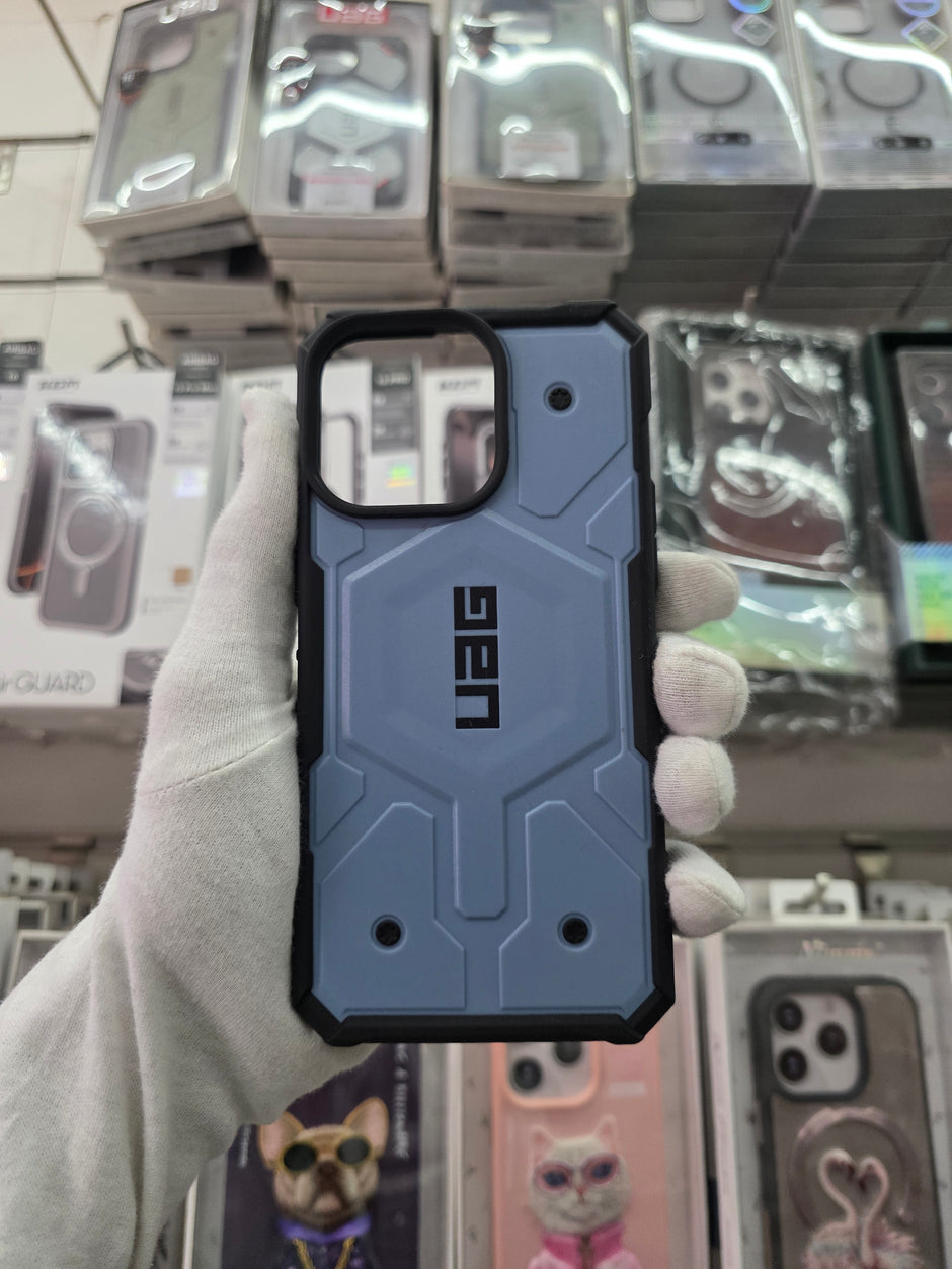 UAG Pathfinder - iPhone 15 Pro Max Back Cover